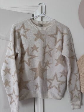Ecote Cream Sweater with Beige Star Motif